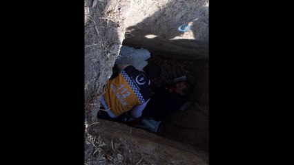 Cem Özer, film setinde ayağını kırdı