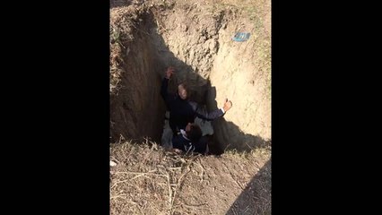 Cem Özer, Film Setinde Ayağını Kırdı