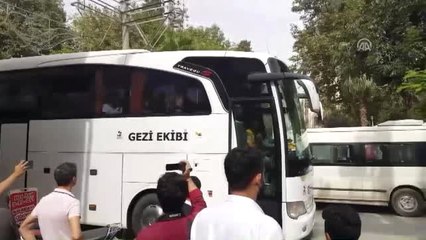 Nusaybin'de Turistlere Davul, Zurna ve Kemençeyle Karşılama