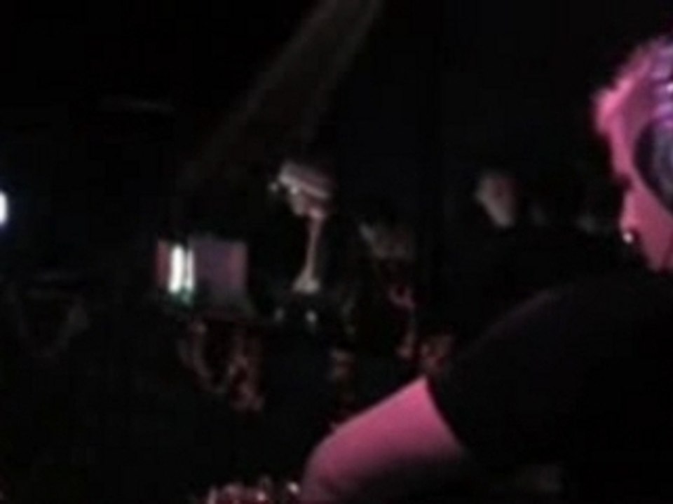 Vidéo Au Redlight avec le Son live
