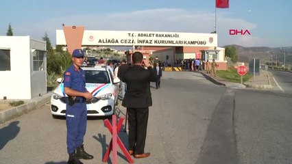 İzmir Brunson Adliyeden Ayrıldı