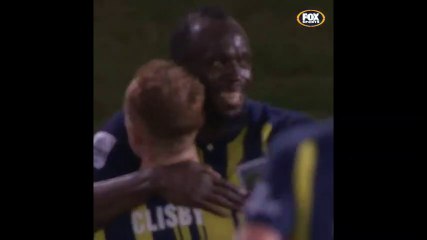 Football - Le premier doublé d'Usain Bolt