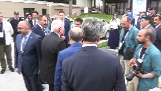 Eski TBMM Başkanı Kahraman: “15 Temmuz darbe girişimi, 27 Mayıs’tan, 27 Şubat’tan, 21 Mayıs’tan güçlüydü, 9 marttan 12 Marttan güçlüydü”