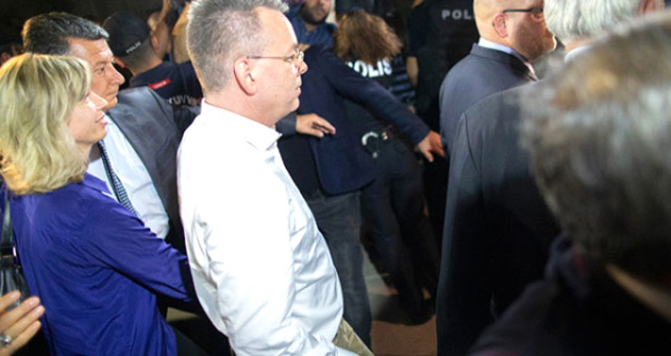 Rahip Brunson'un Serbest Bırakılması, ABD Basınında Büyük Yankı Uyandırdı