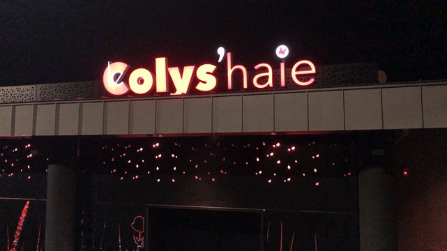 A Tinchebray (Orne), les candidates à miss Normandie défilent