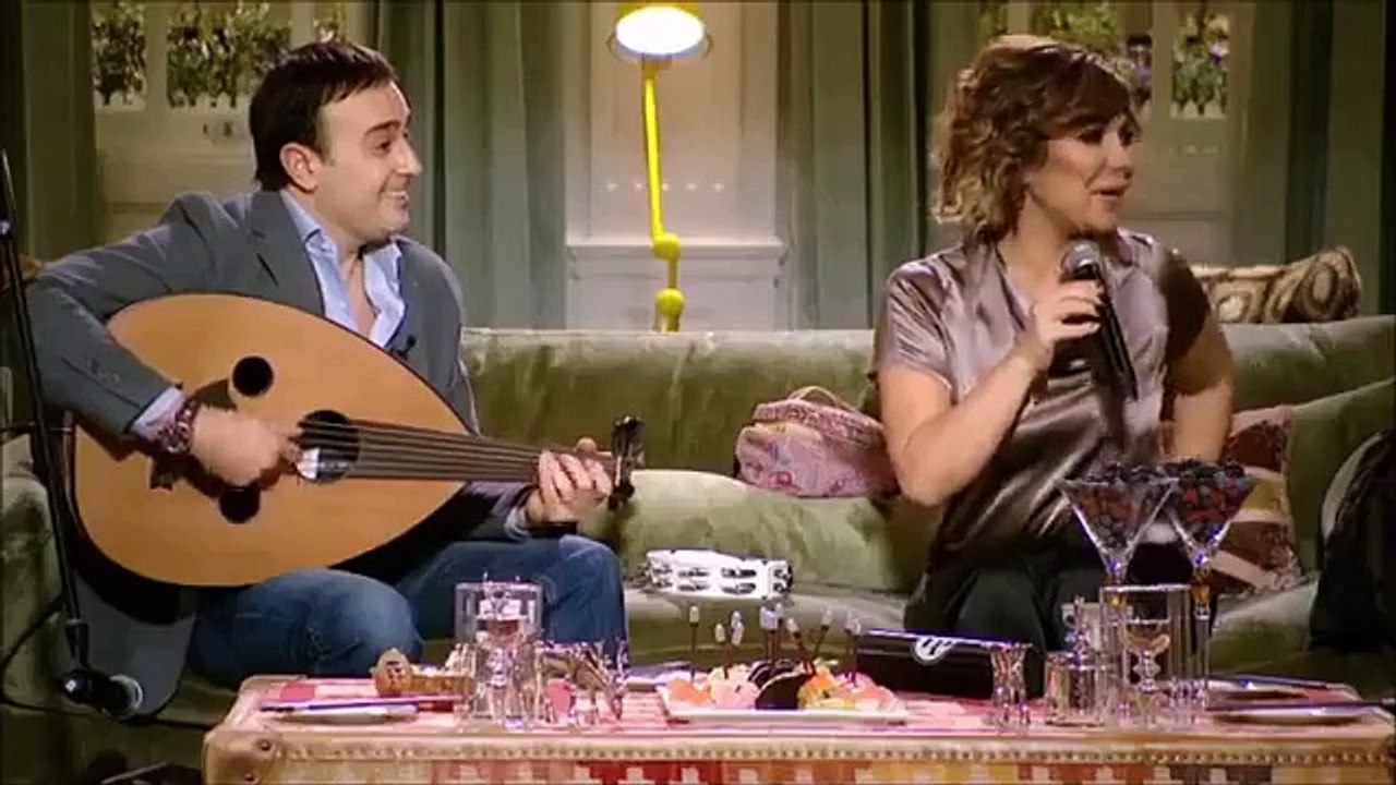 وين اللي كانوا عز الحبايب ..راحوا وخانوا قلبي اللي دايب 