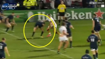 La magnifique passe entre les jambes de Sexton face aux Wasps
