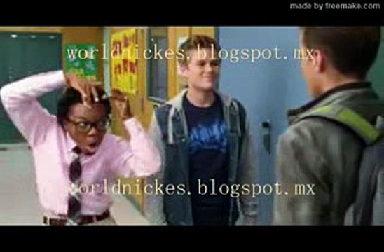 Salvando a CJ 100 Cosas para hacer antes de High School (latino)