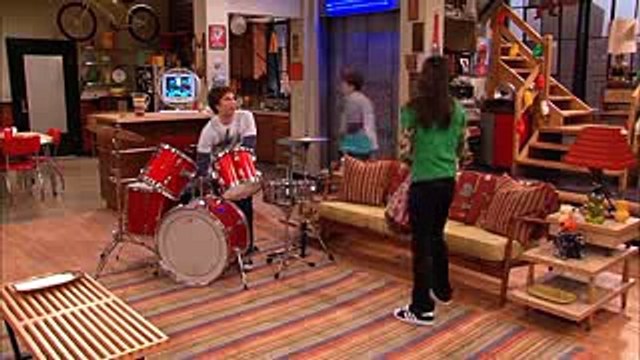 iCarly Some Fans Are Quackers Nickelodeon UK