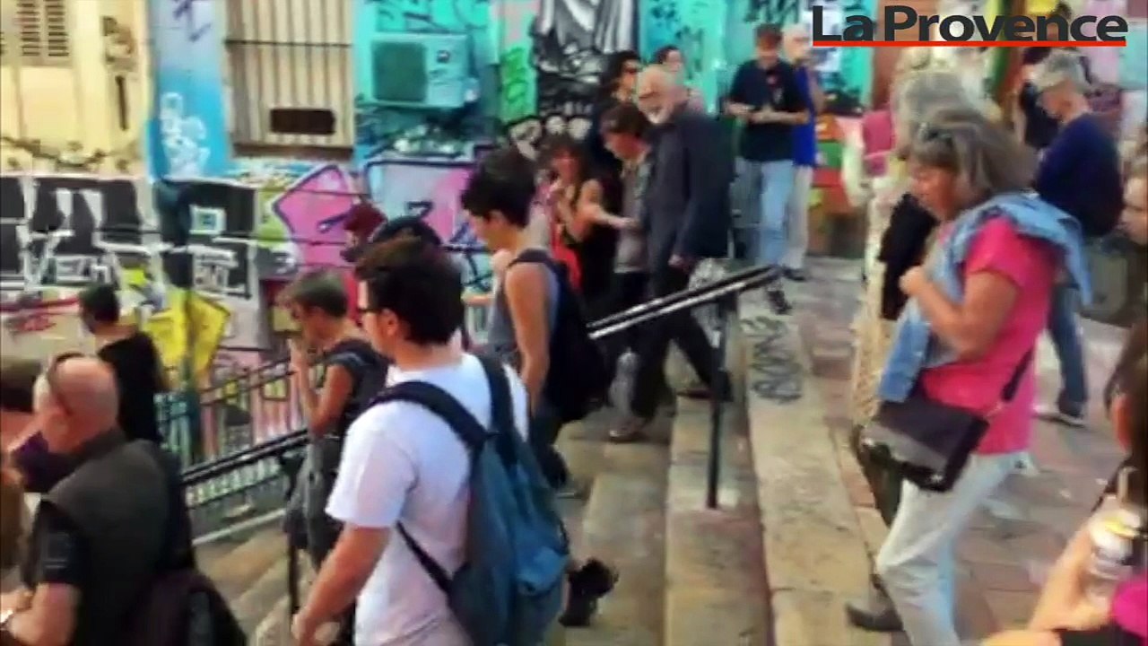 Marseille : les opposants aux travaux de la Plaine manifestent sur le cours Lieutaud