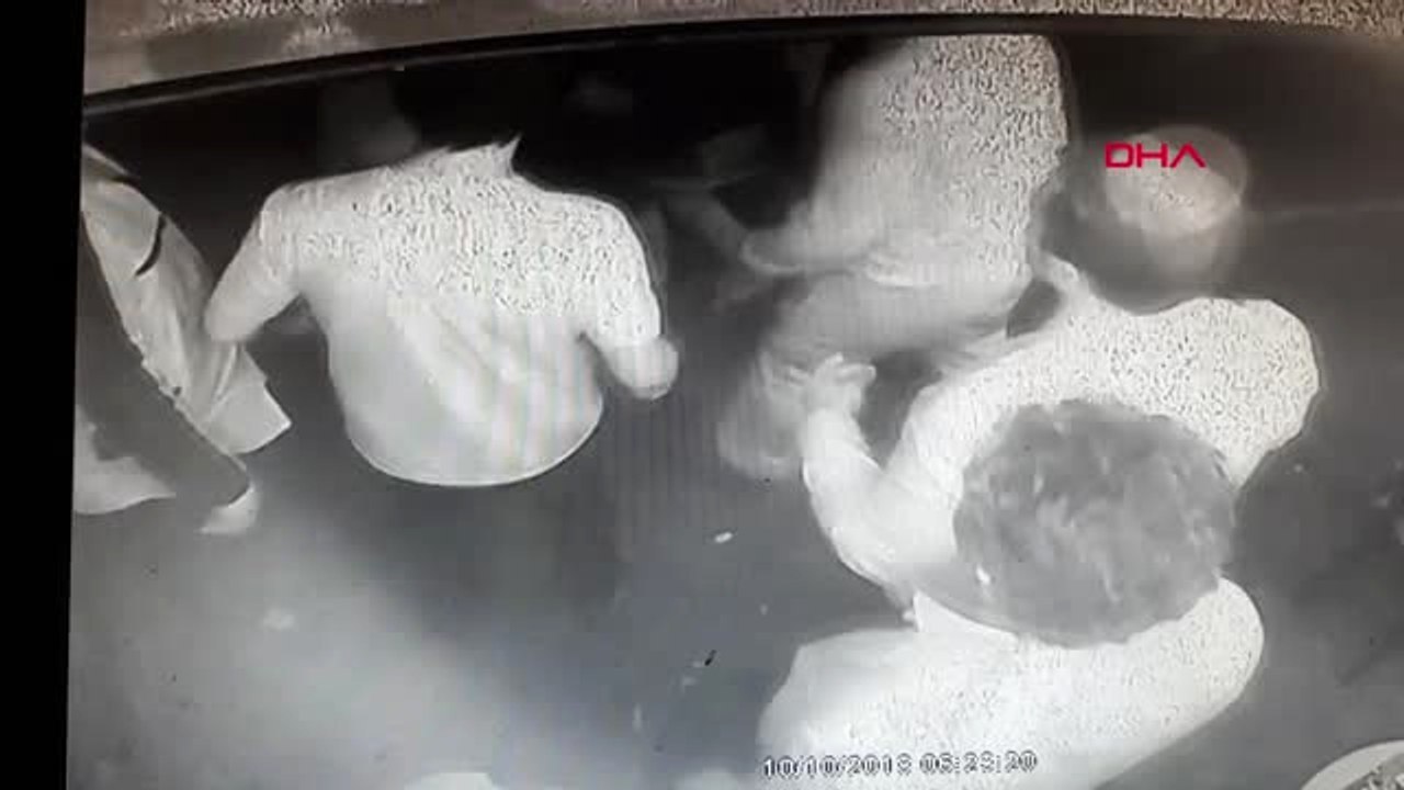 İşte Arda Turan-Berkay Kavgasının Görüntüleri