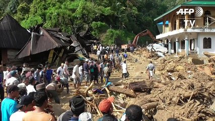 22 قتيلا وعدد كبير من المفقودين بعد امطار غزيرة في أندونيسيا