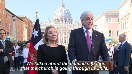 Pope, Chilean president had "frank" talk about abuse scandal