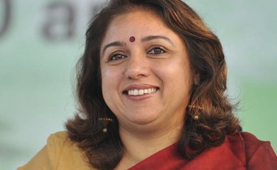 പീഡനവിവരം മറച്ചുവെച്ചതിനു രേവതിക്കെതിരെ കേസെടുക്കണമെന്ന് പരാതി