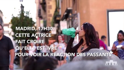 Elle fait croire qu'elle est perdue et saoule dans la rue et se fait harceler