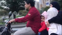 4 Kişilik Ailenin Motosiklet Üzerindeki Tehlikeli Yolculuğu Kameraya Yansıdı