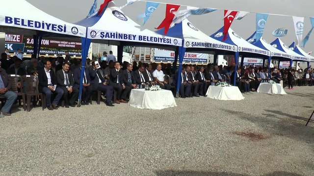 Şahinbey Belediyesi'nden çiftçilere buğday ve arpa tohumu desteği