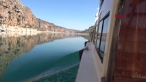Şanlıurfa Siverek'te Davullu Zurnalı Tekne Gezisi Özel