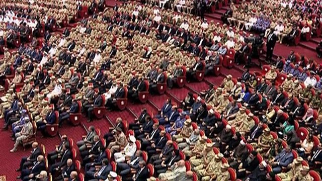 السيسى: الدولة تتحمل 125 مليار جنيه دعما