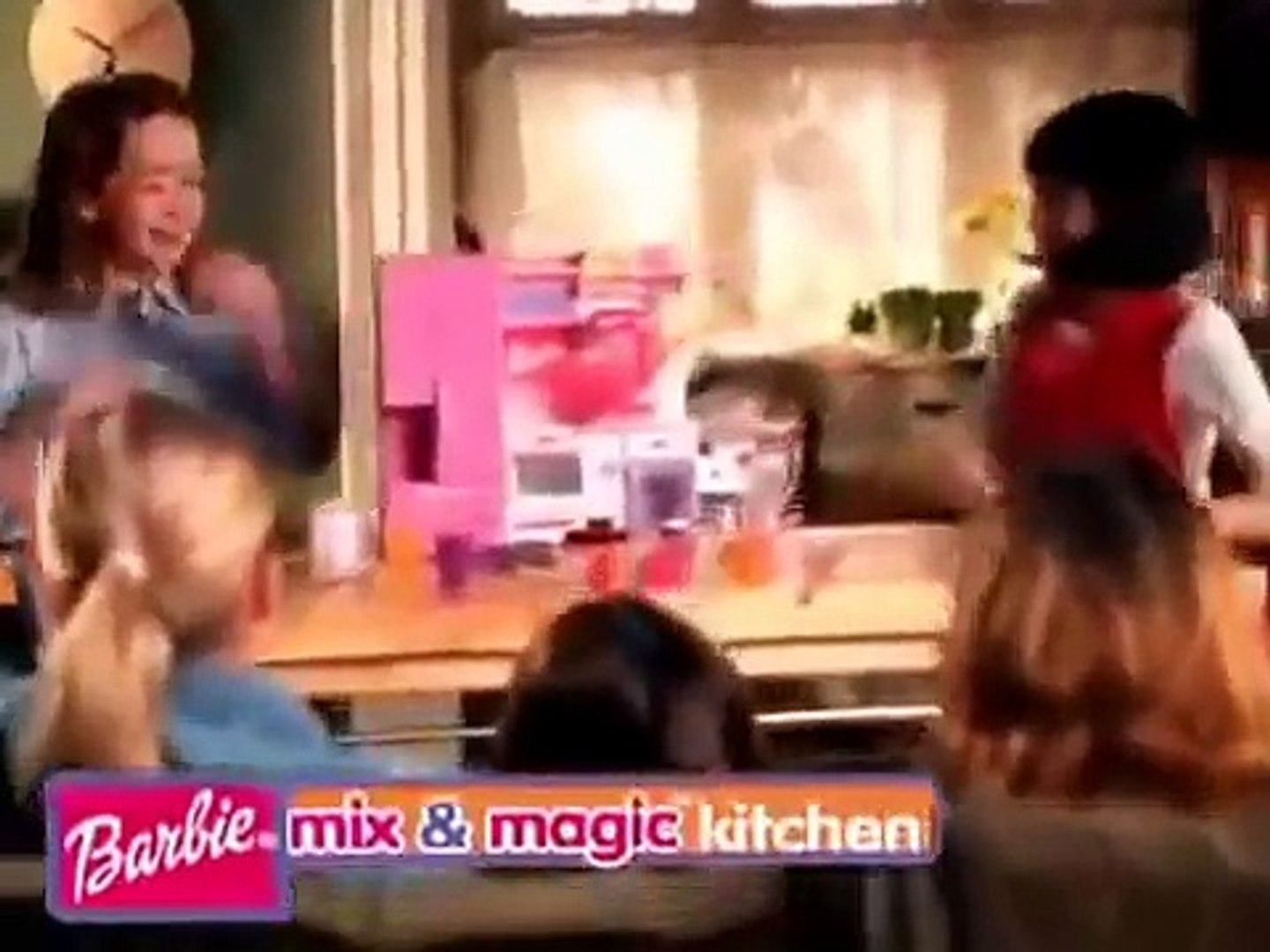 barbie mix n magic kitchen