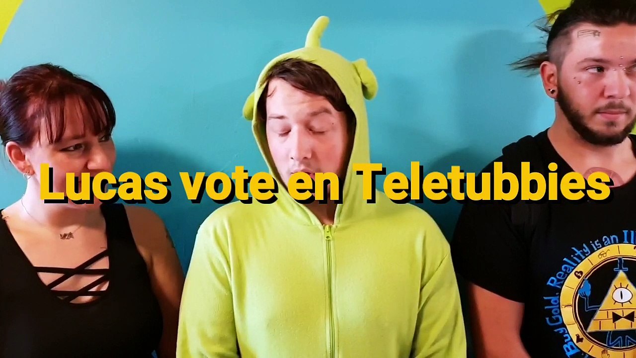 Lucas vote pour la première fois en Télétubbies