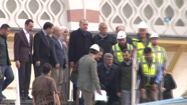 Cumhurbaşkanı Erdoğan, Çamlıca Camii'nde incelemelerde bulundu