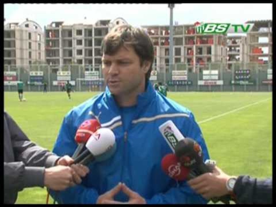 19 Nisan Antrenman ve Ertuğrul Sağlam Basın Toplantısı (19.04.2012)