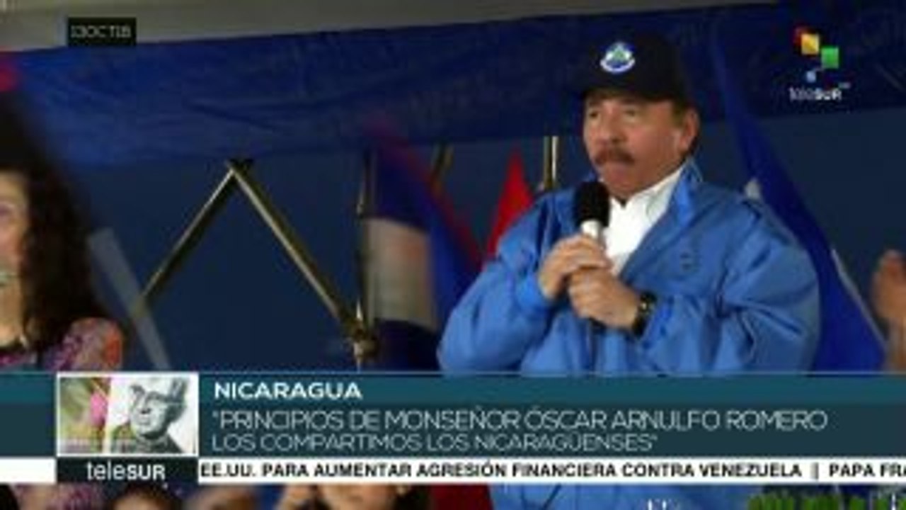 Nicaragüenses celebran canonización de Monseñor Romero