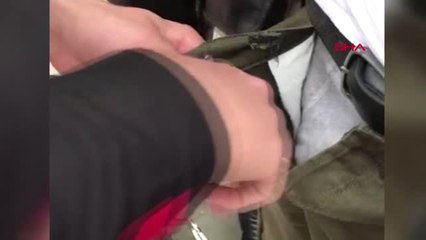 Pantolondaki Uyuşturucu Zulası Polisten Kaçmadı
