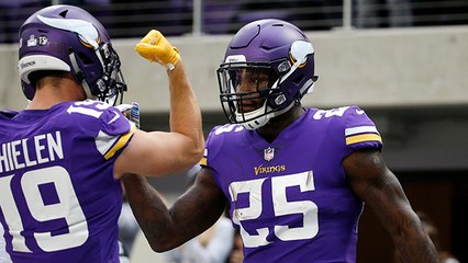 Murray throws wicked stiff arm on Vikings' first rush TD of 2018