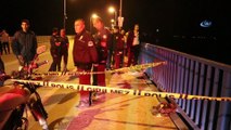 Taksiciyi durduran genç kadın köprüden atlayarak intihar etti