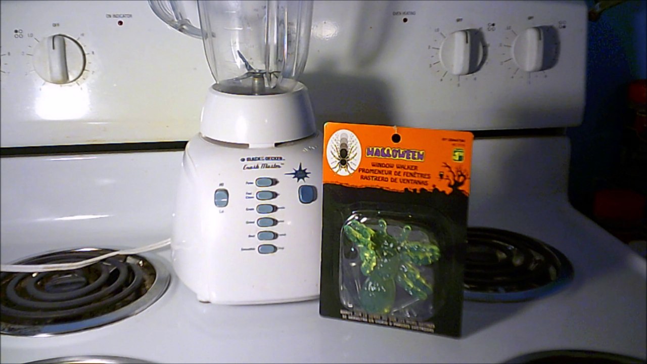 slow motion 44.wacky wall crawler spider. will it blend?