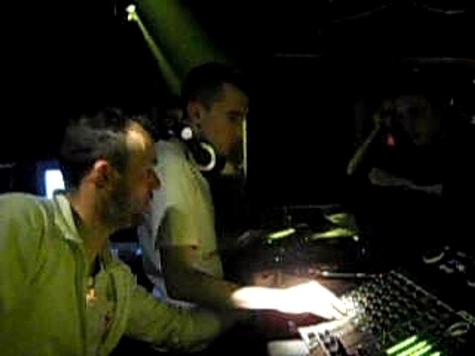 Mix @ The Building(Cherry Moon)