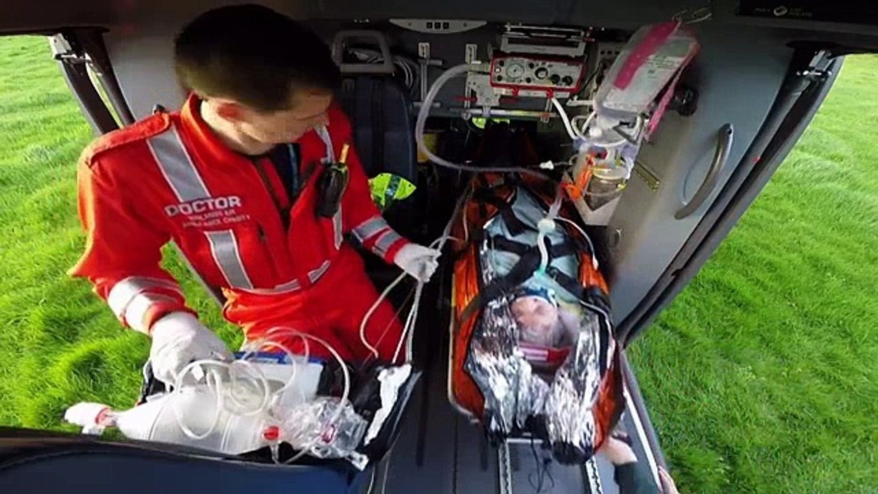 Ambulance S02 E05