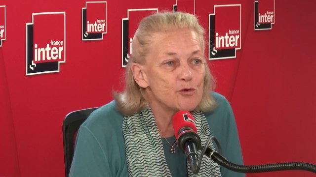 Elisabeth Badinter : Les opinions publiques sont beaucoup plus sensibles [aujourd'hui] aux propos religieux