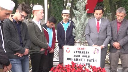 Şehit Kaymakamın Yaşamını Arkadaşları Kaleme Aldı