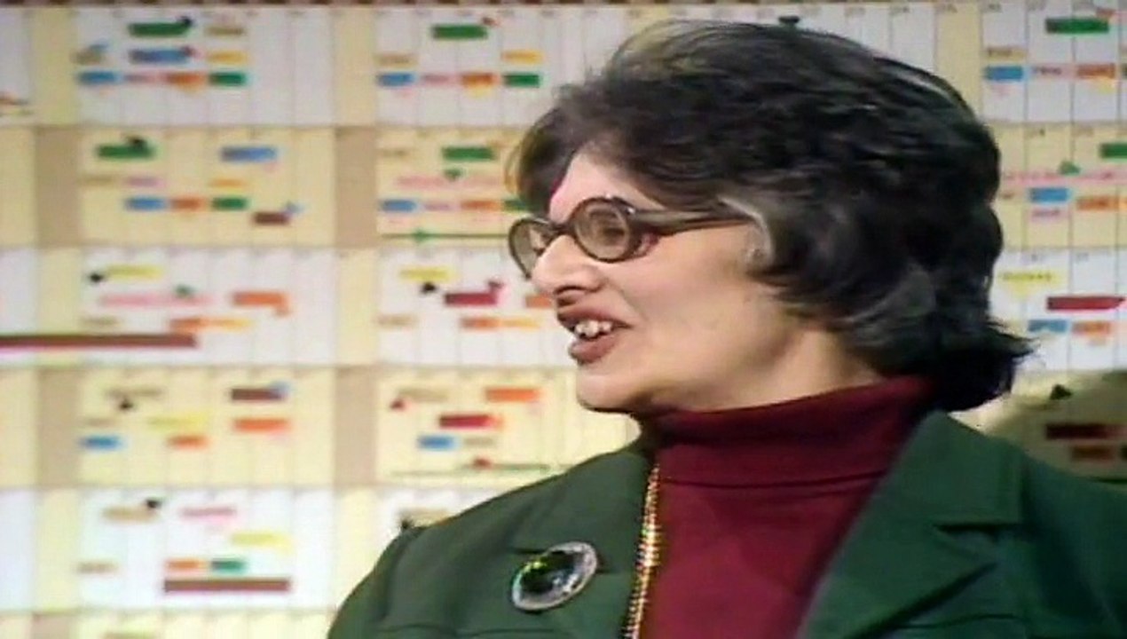 Mind Your Language  S01  E01  The First Lesson