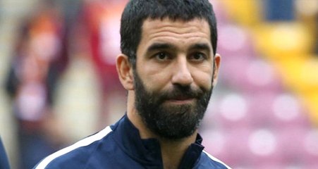 İspanyol Basını, Arda Turan'ı Yerden Yere Vurdu: Kariyerini Kanalizasyona Attı