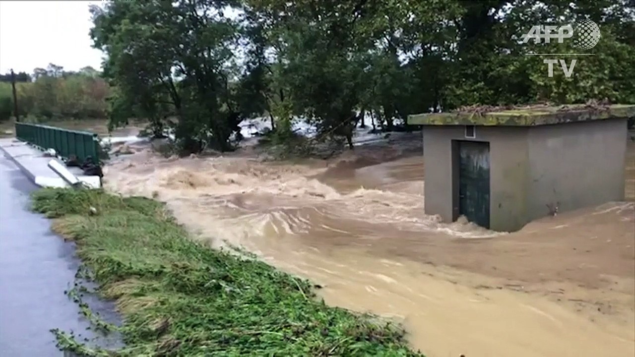 Fortes chuvas deixam mortos na França
