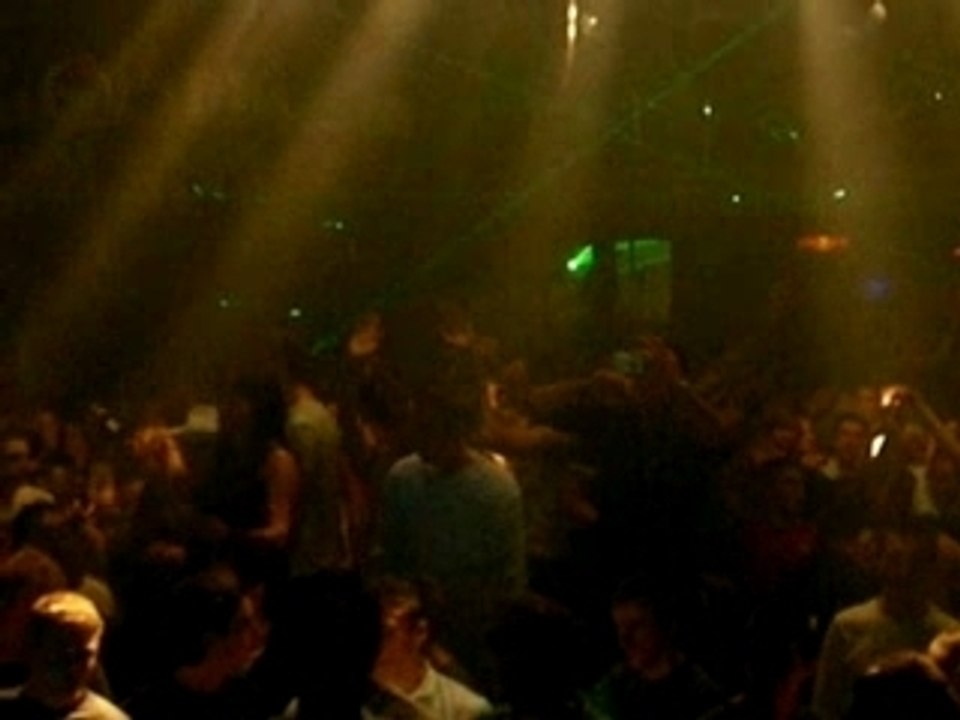 Major Bryce Live 1