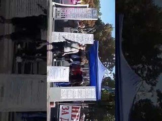 Ndryshimet Kushtetuese, dhjetëra persona protestojnë para Kuvendit