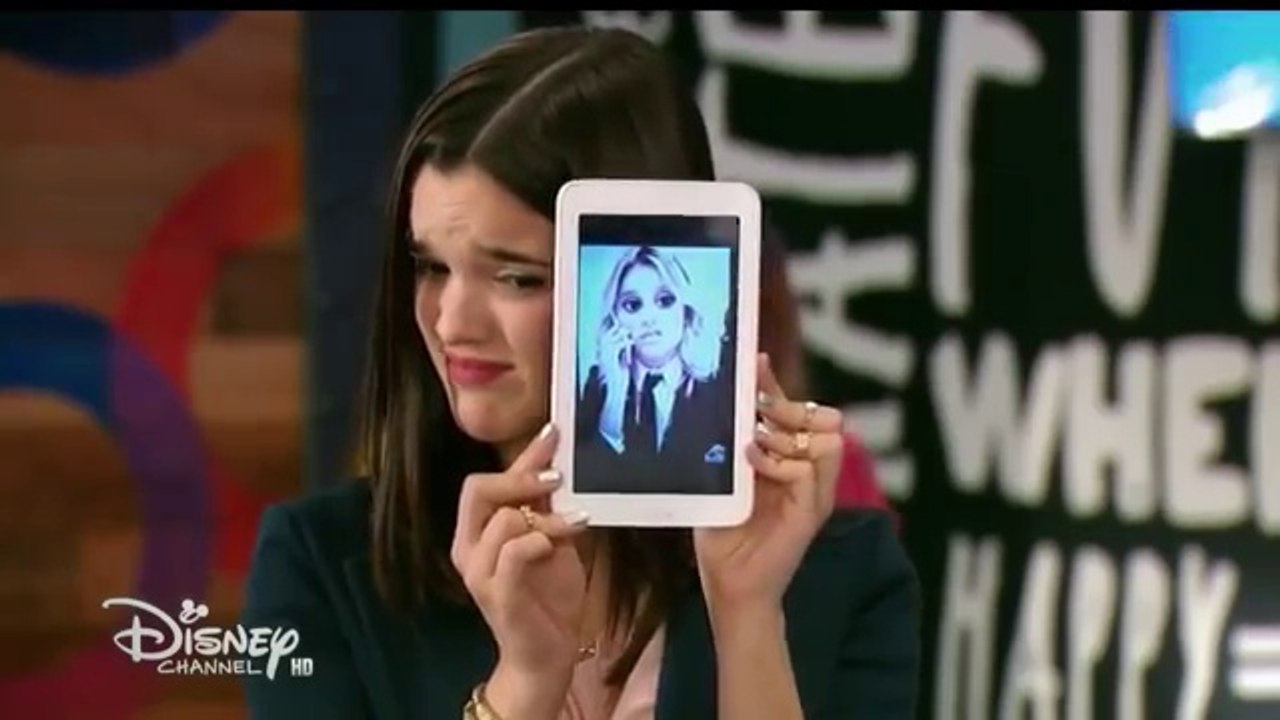 Sou luna 2 - Ámbar vê o meme que Jazmin fez (Cap 7) HD