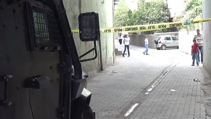 Genç Kadına Sokak Ortasında Kurşun Yağmuru