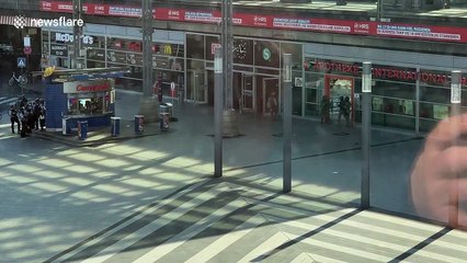 Armed police diffuse hostage situation at Cologne train station