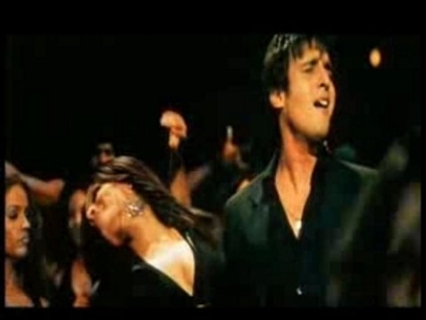 ZARA JHOOM- HINDI CLIP tom & dick and harry