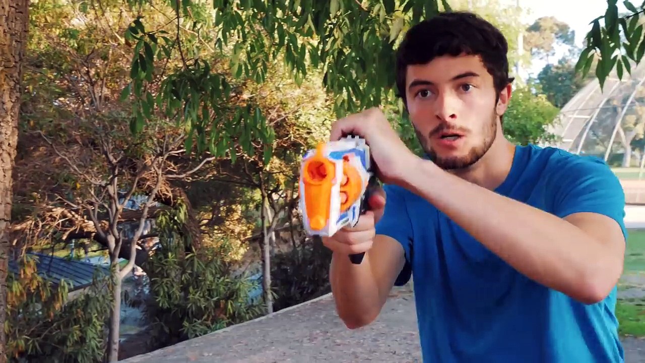 Nerf War: Nerf meets Minecraft 1