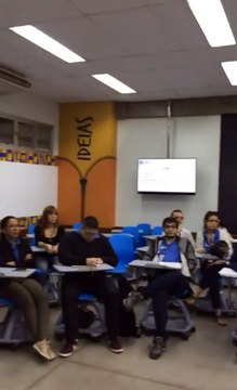 A professora Mirella Bravo e Marilene Mattos, ambas docentes dos cursos de Comunicação Social, e a professora do curso de Direito Sayury Otoni, todas da Faesa, desenvolveram um conteúdo especial para nós, residentes, e alunos da instituição