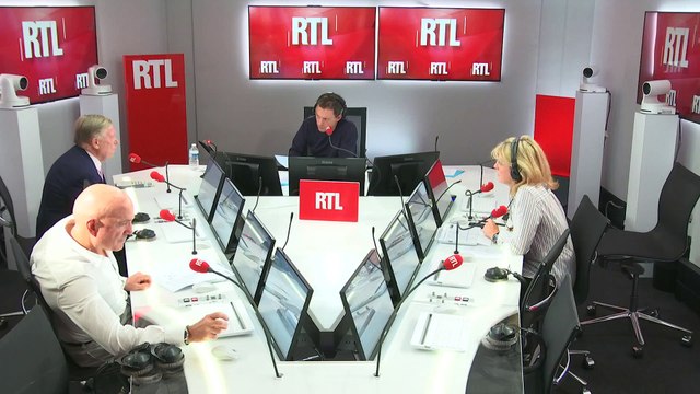 Allemagne : Le vote en Bavière est une déroute pour Angela Merkel , selon Duhamel