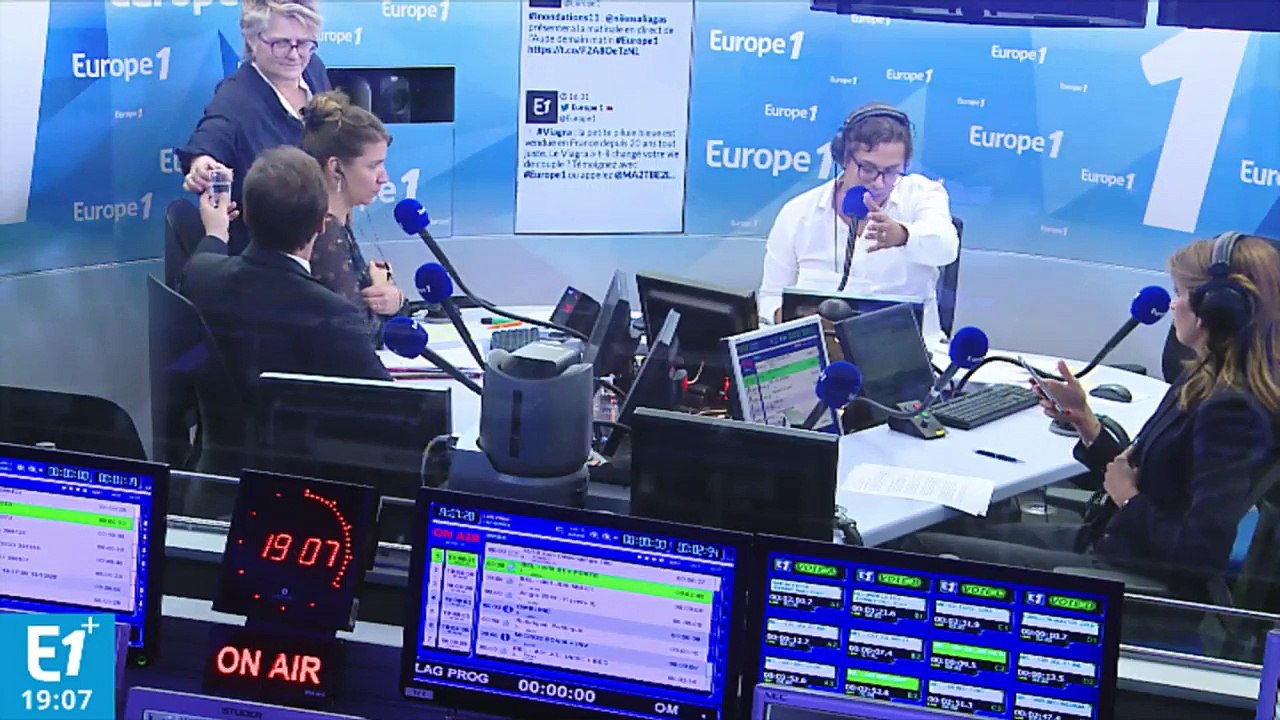 Nikos Aliagas avec les habitants de Villegailhenc : "On lit la désolation et la sidération dans leurs regards"