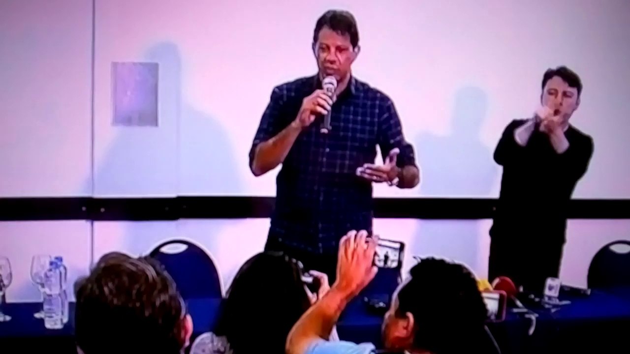 Haddad quer deficiente na escola e no trabalho.Bolsonaro votou contra_